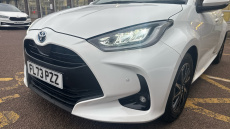 Toyota Yaris 1.5 Hybrid Design 5dr CVT Hybrid Hatchback